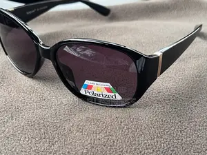 Photo - Sunglasses for Women Retro Vintage, Driving.