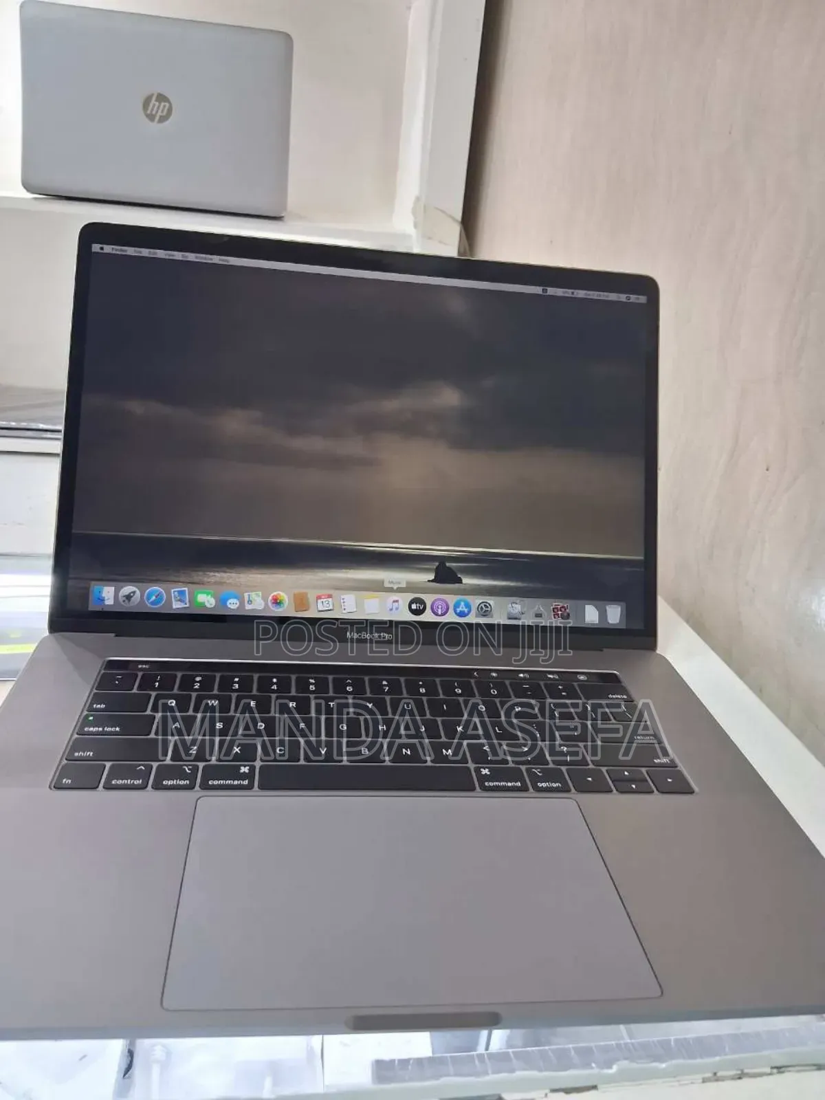 New Laptop Apple MacBook Pro 2019 32GB Intel Core I9 SSD 512GB