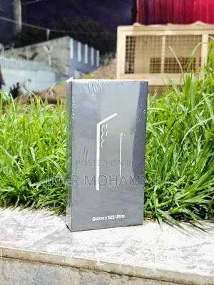 Photo - New Samsung Galaxy S25 Ultra 256 GB