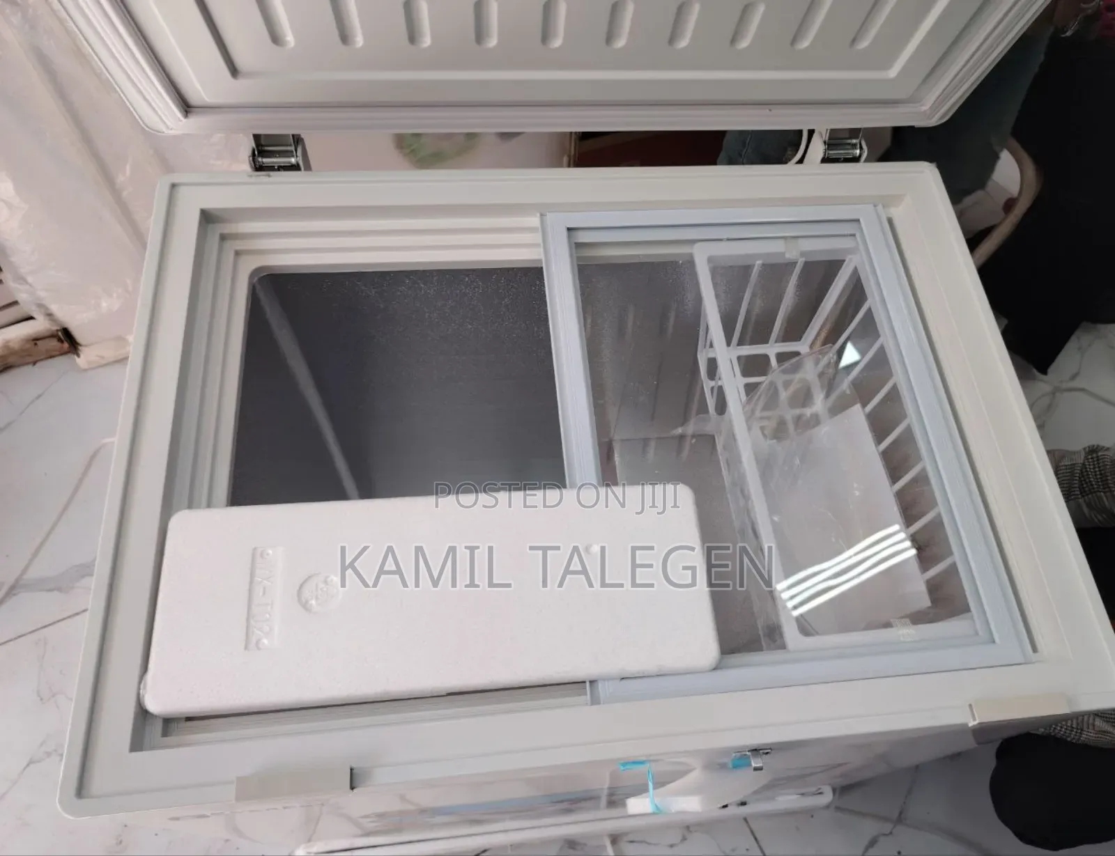 Everest Deep Freezer