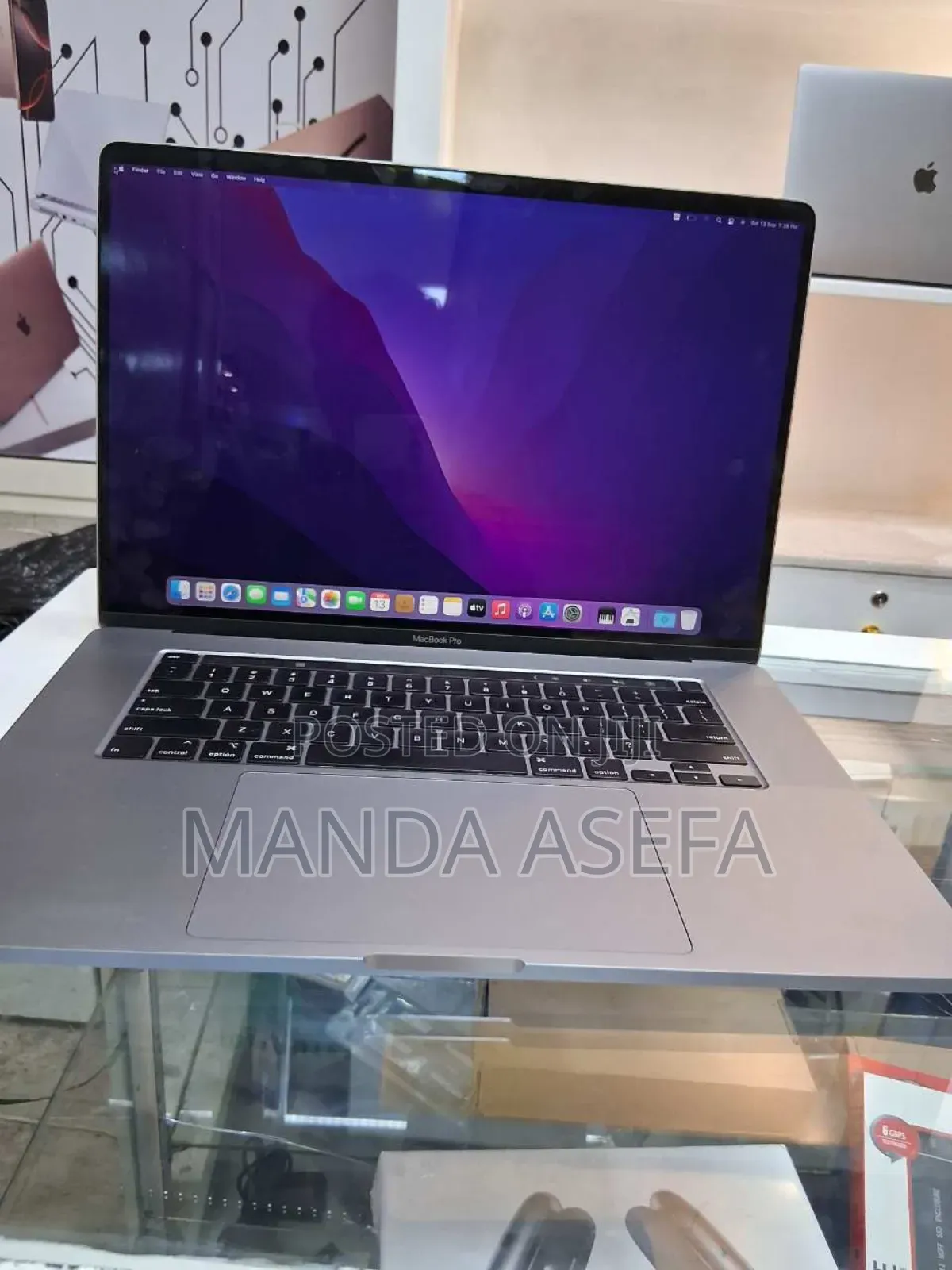 New Laptop Apple MacBook Pro 2019 32GB Intel Core I7 SSD 1T