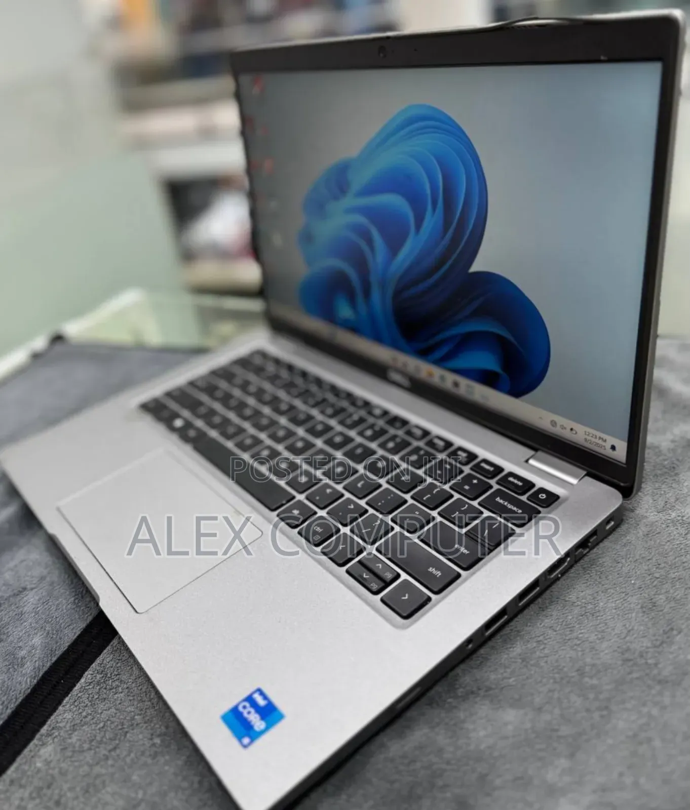 New Laptop Dell Vostro 2420 16GB Intel Core I5 SSD 256GB