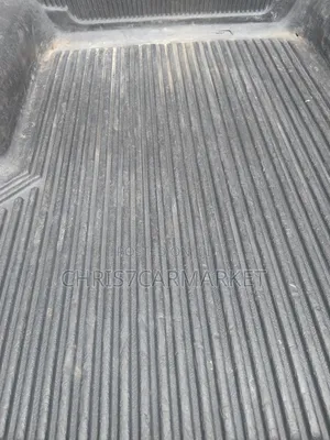 Toyota Hilux SR 4x4 2013 Black