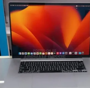 New Laptop Apple MacBook Pro 2019 16GB Intel Core I7 SSD 512GB