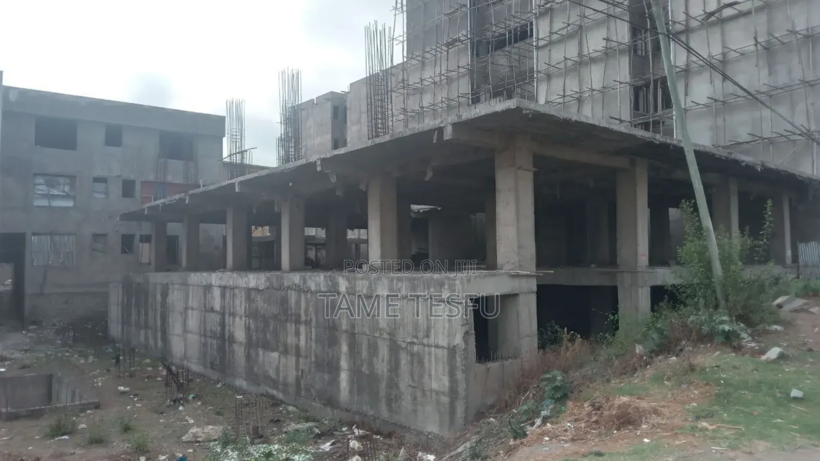 8bdrm House in ሀያት, Bole for sale