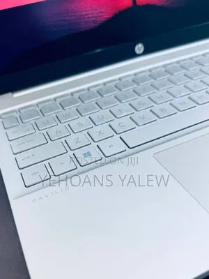 New Laptop HP Pavilion 15-Eh0050wm 16GB Intel Core I7 SSD 512GB
