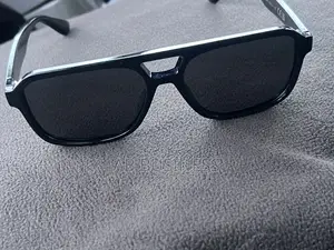 Retro Minimalist Classic Design Square Sunglasses