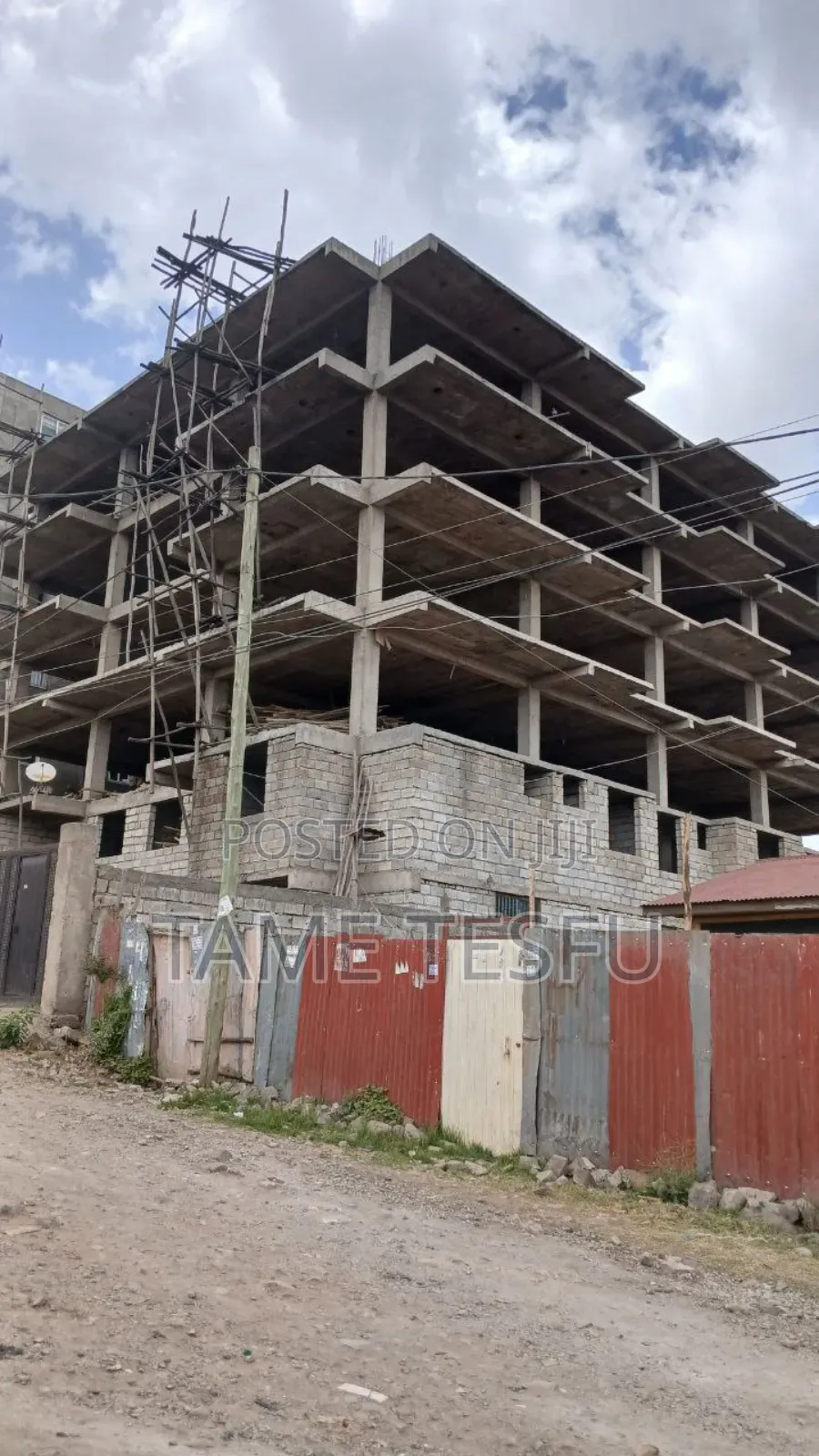 20bdrm House in ገደራ, Yeka for sale