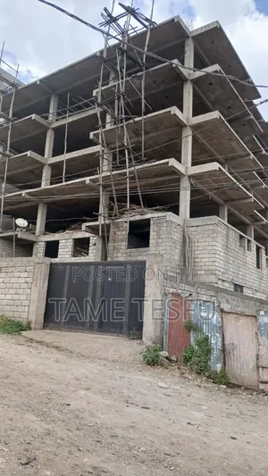 20bdrm House in ገደራ, Yeka for sale
