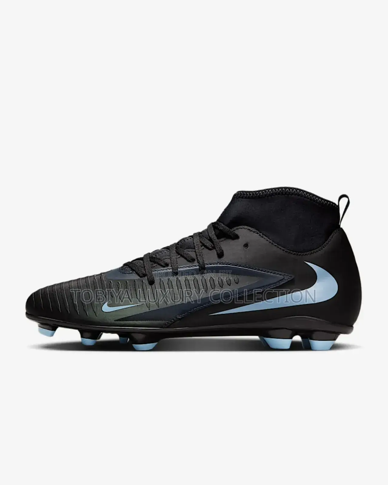20,500 Birr Nike Phantom 6 Football Boot for Different Surfaces