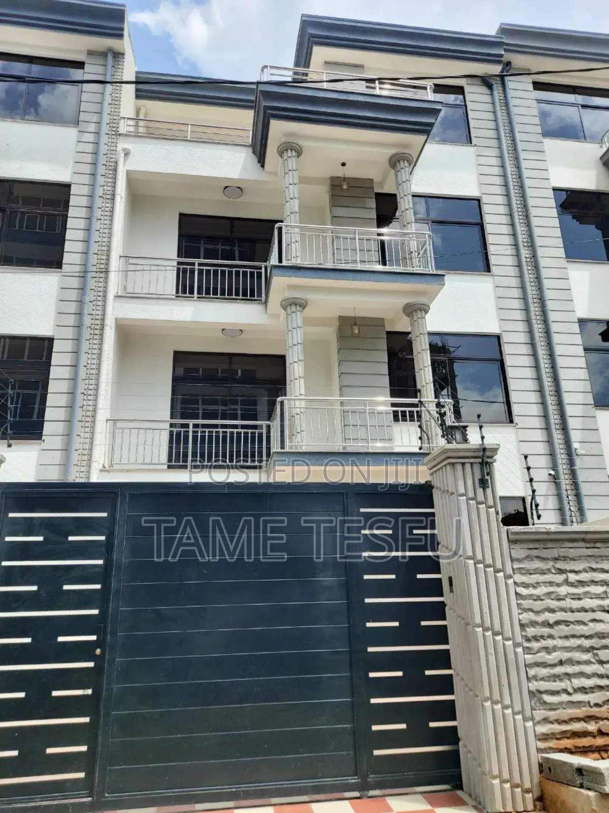 Furnished 6bdrm House in ሀያት, Bole for sale
