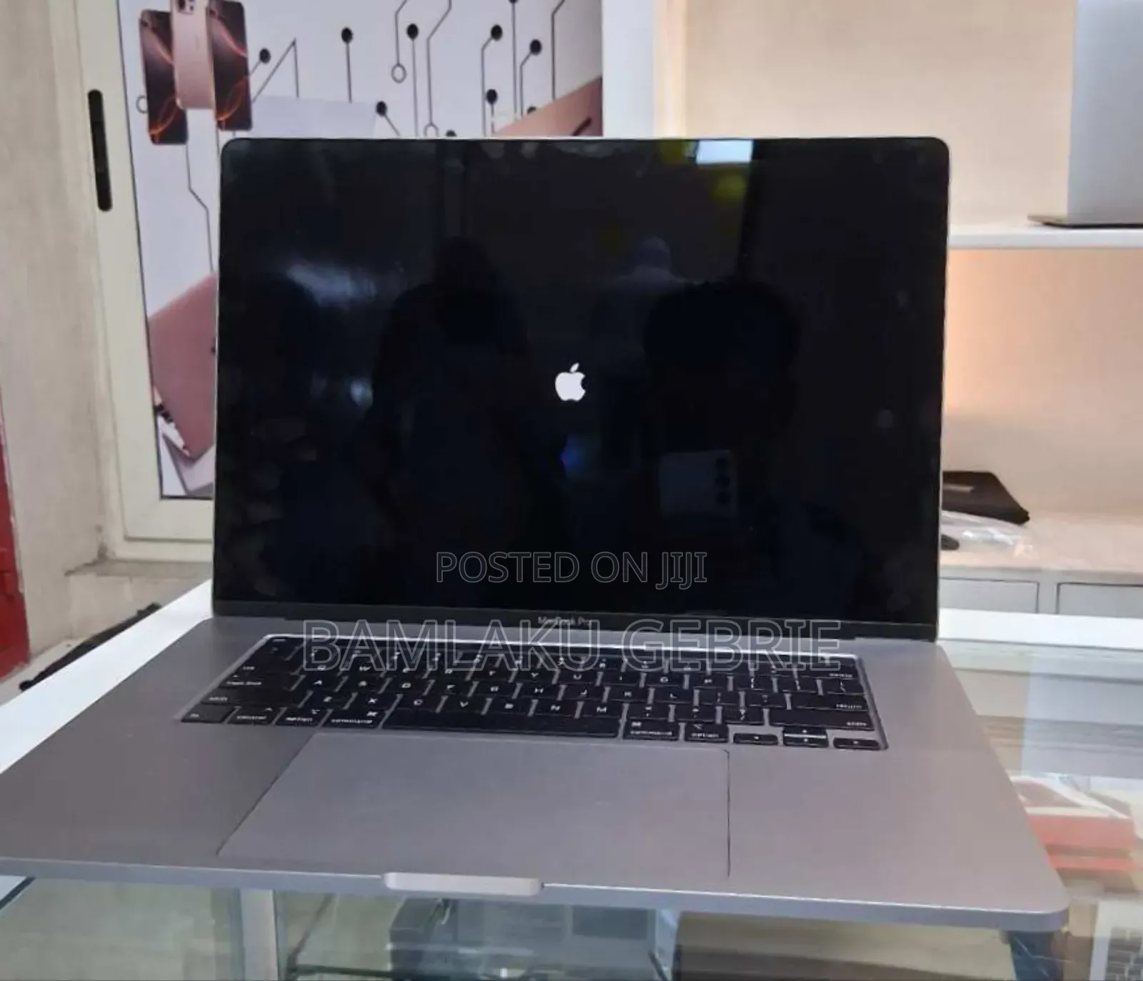 New Laptop Apple MacBook Pro 2019 32GB Intel Core I7 SSD 1T