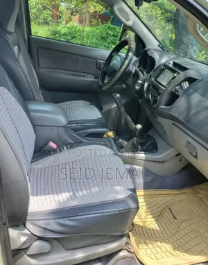 Toyota Hilux 2008 Silver