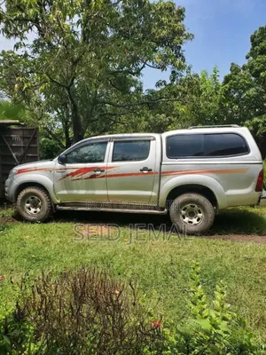 Toyota Hilux 2008 Silver