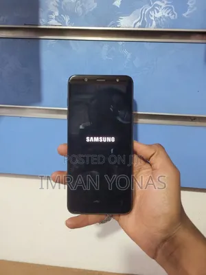 Samsung Galaxy J8 32 GB Black