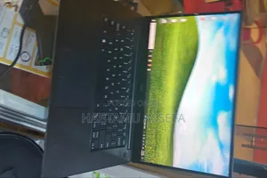 New Laptop Dell Precision 5550 16GB Intel Core I9 SSD 512GB