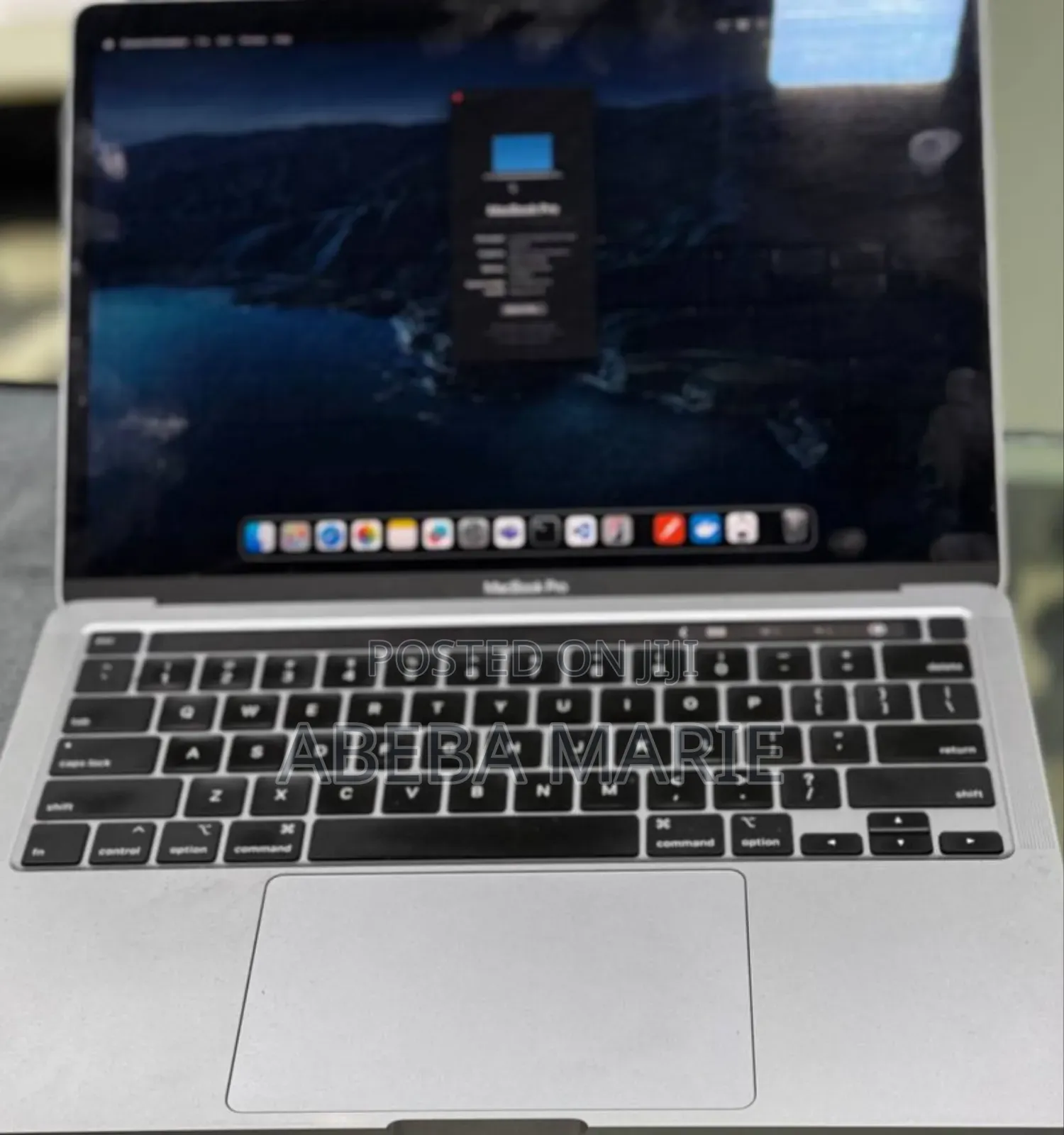 New Laptop Apple MacBook Pro 2020 8GB Intel Core I5 SSD 256GB