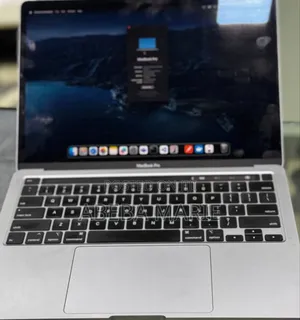 New Laptop Apple MacBook Pro 2020 8GB Intel Core I5 SSD 256GB