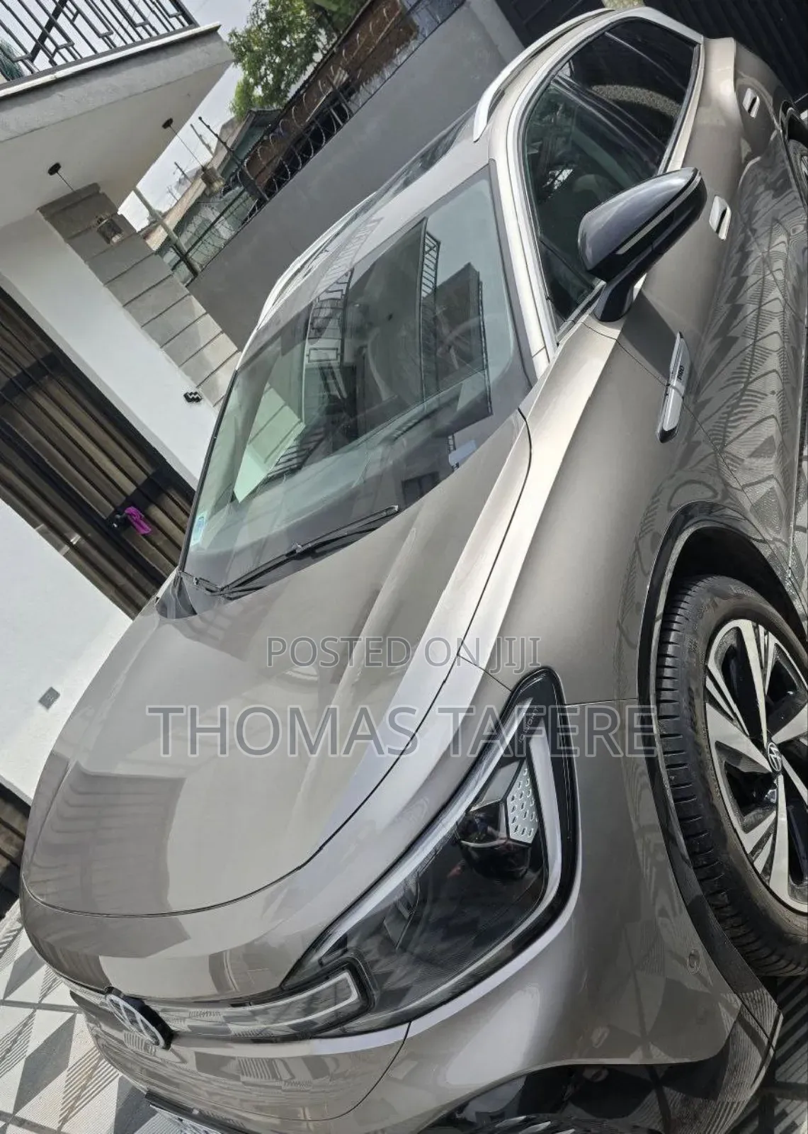 Volkswagen ID.6 2024 Beige