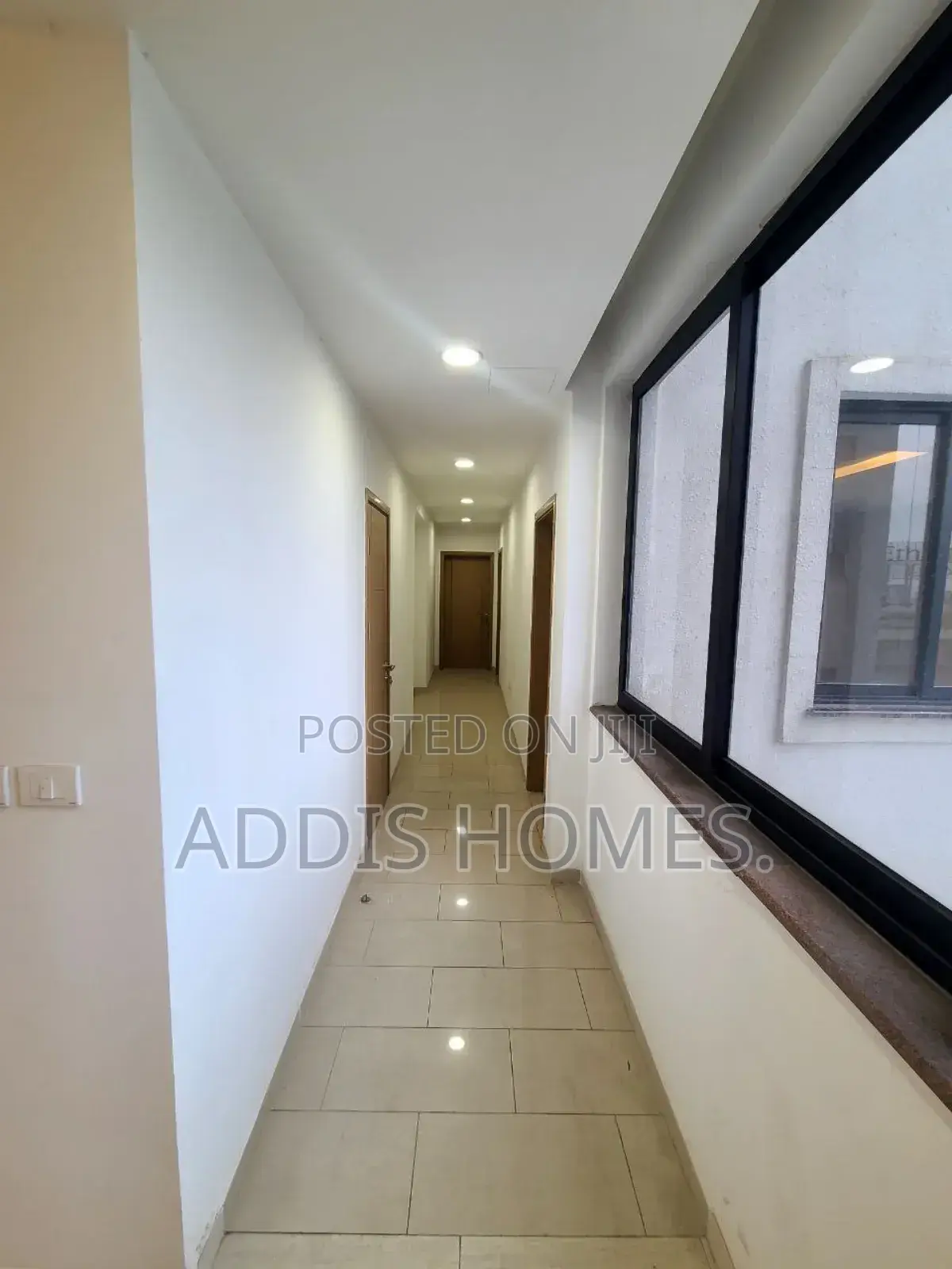 3bdrm Apartment in Bole for sale