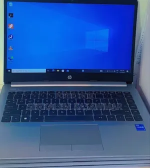 New Laptop HP Stream Notebook 8GB Intel Core I7 SSD 256GB