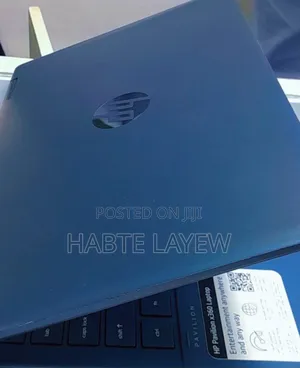 New Laptop HP Pavilion 15 8GB Intel Core I5 SSD 512GB