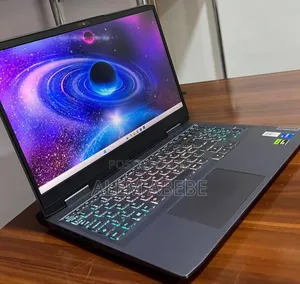 New Laptop Lenovo LOQ 15ARP9 16GB Intel Core I5 SSD 512GB