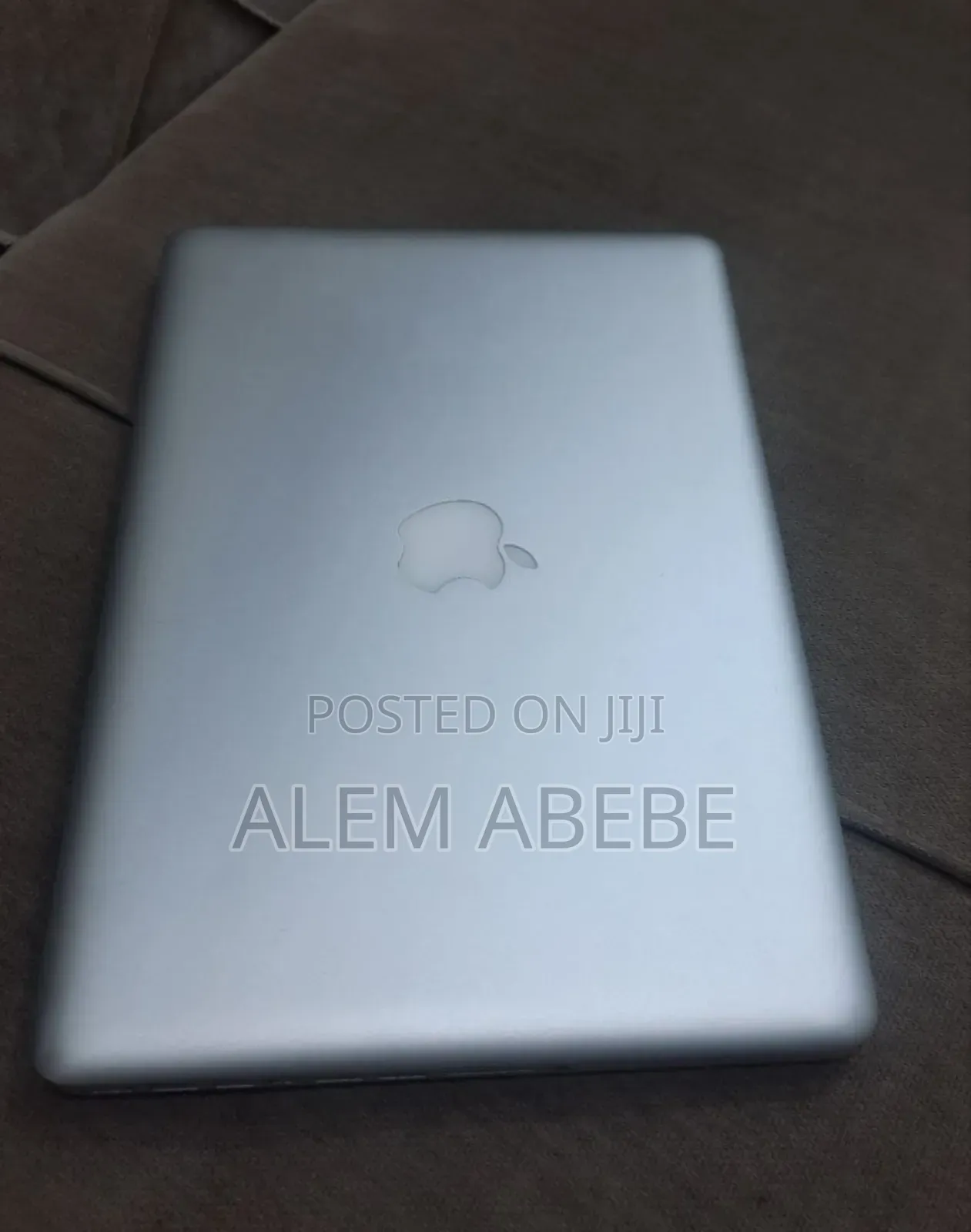 New Laptop Apple MacBook Pro 2012 4GB Intel Core I5 SSD 500GB