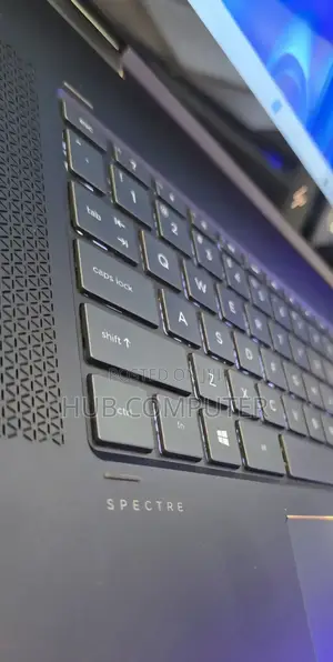 New Laptop HP Spectre 16GB Intel Core I7 SSD 512GB