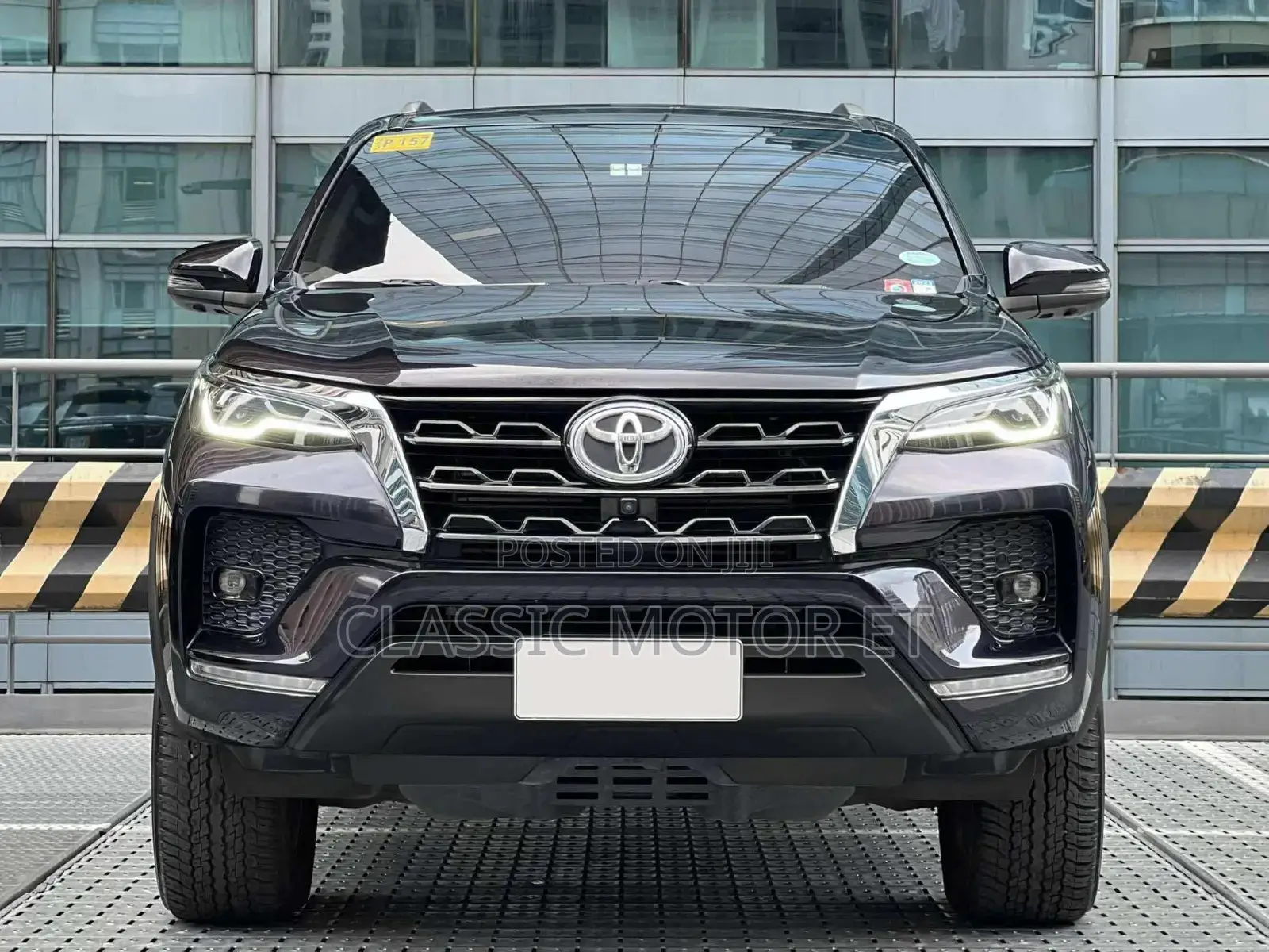 Toyota Fortuner 2.8 D AWD 2023 Black