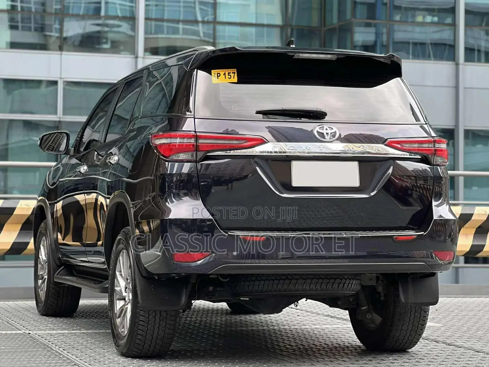 Toyota Fortuner 2.8 D AWD 2023 Black