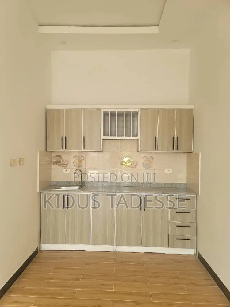 Furnished 5bdrm Villa in Semit Villa For Sale, Bole for sale