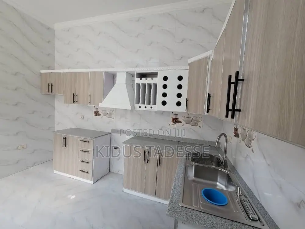 Furnished 5bdrm Villa in Semit Villa For Sale, Bole for sale