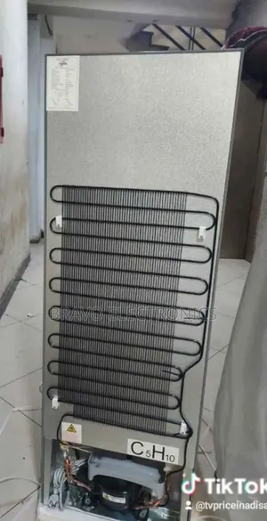 Cool 270l Refrigerator – Reliable Cooling for Every Home 