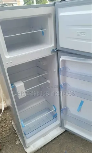 Ignis 276l Refrigerator – Modern Cooling for Every Home