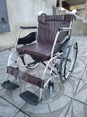 Toilet Wheelchair亂፪wilcher≠፭wheelchairs Exist,Resulting in Wheelchair