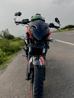 Bajaj Pulsar NS 200 2018 Red
