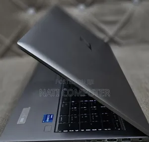 New Laptop HP ZBook Studio G3 32GB Intel Core I7 SSD 1T