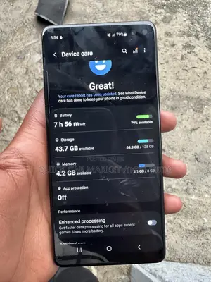 Photo - Samsung Galaxy S10 Plus 128 GB Black