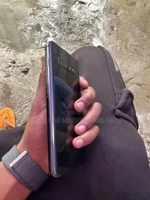 Samsung Galaxy S10 Plus 128 GB Black