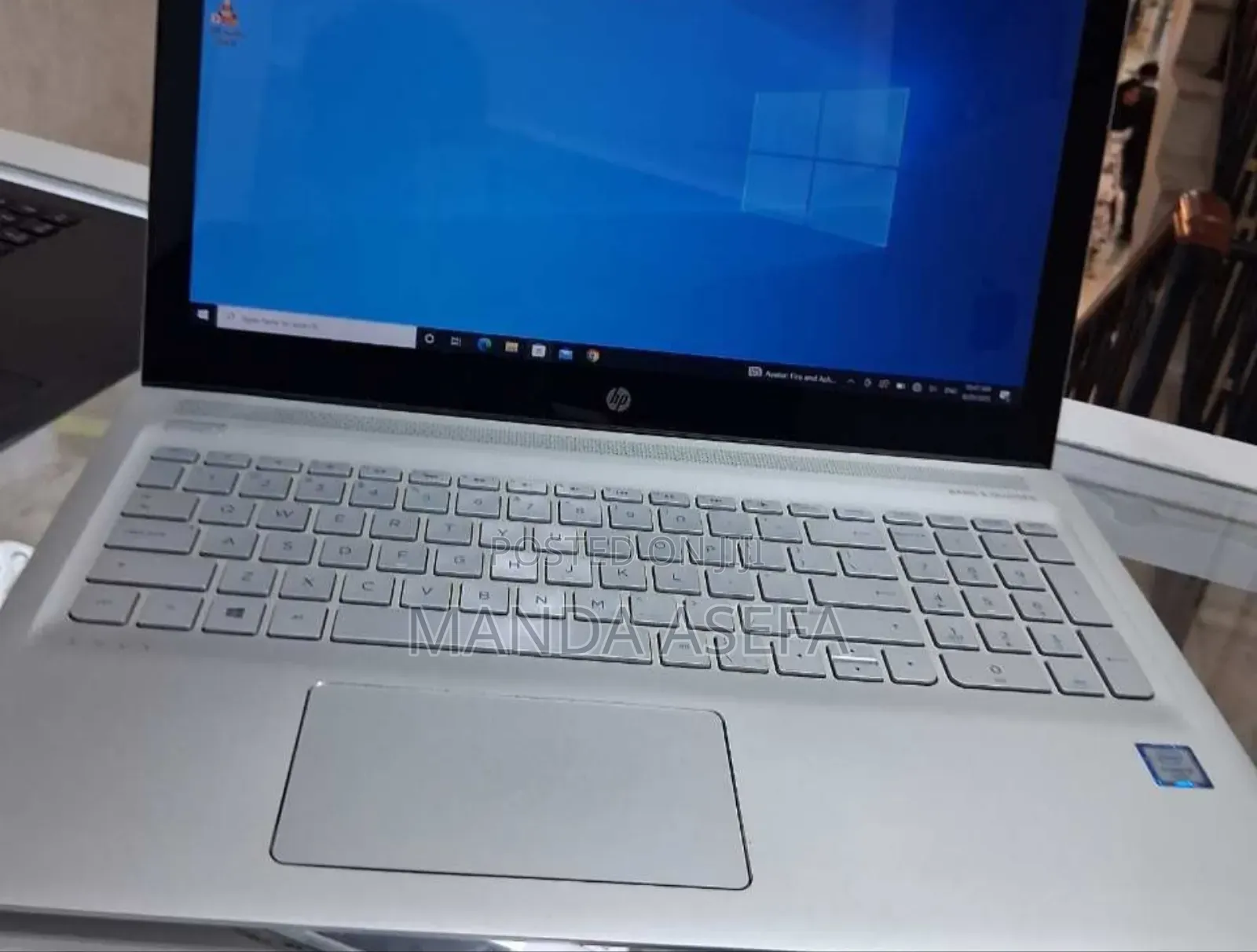 New Laptop HP Envy 15 8GB Intel Core I5 HDD 1T