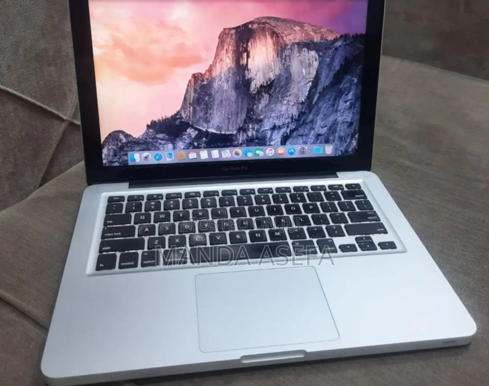 New Laptop Apple MacBook Pro 2012 4GB Intel Core I5 HDD 500GB