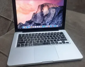 New Laptop Apple MacBook Pro 2012 4GB Intel Core I5 HDD 500GB