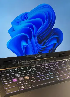 New Laptop MSI Crosshair 15 16GB Intel Core I7 SSD 1T