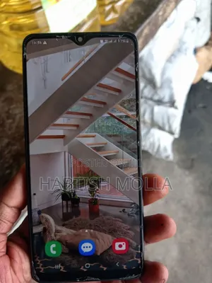 Photo - Samsung Galaxy A32 128 GB Black