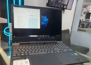 New Laptop HP Victus 15 16GB Intel Core I7 SSD 512GB