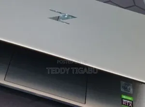 Photo - New Laptop HP 16GB Intel Core I7 SSD 1T