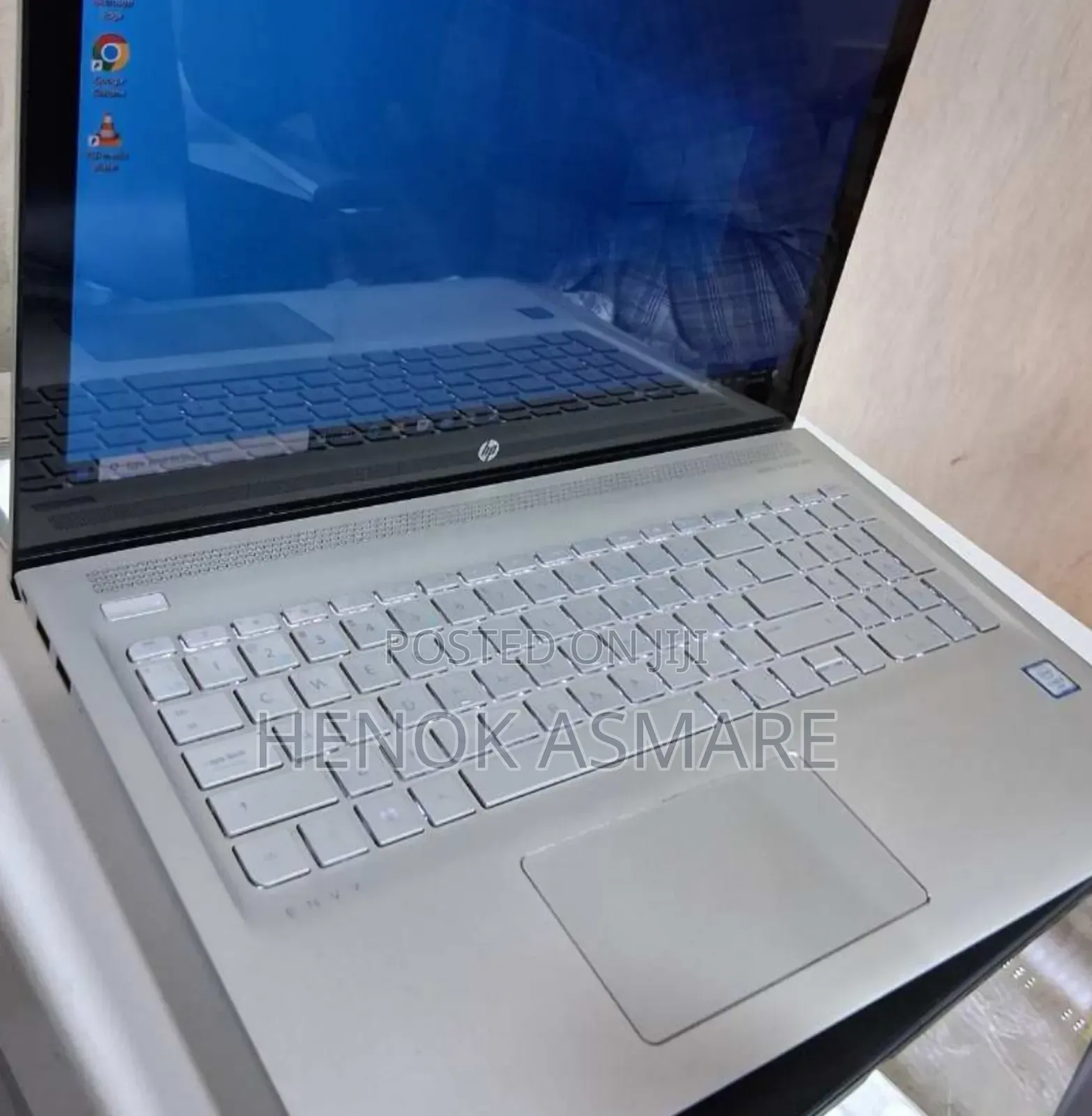 New Laptop HP Envy 15 8GB Intel Core I5 SSD 1T