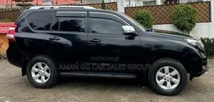 Toyota Hilux 2016 Black