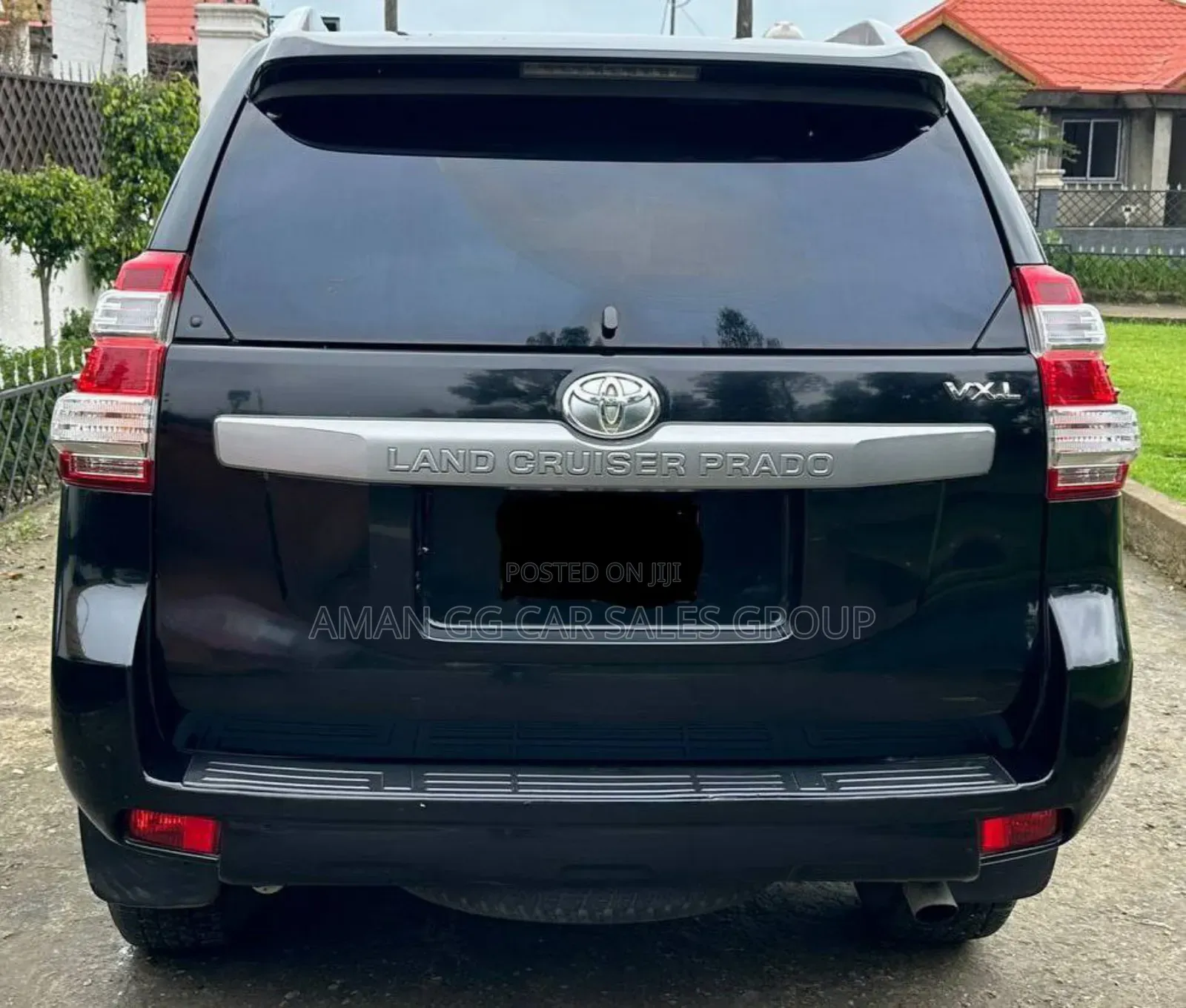 Toyota Hilux 2016 Black
